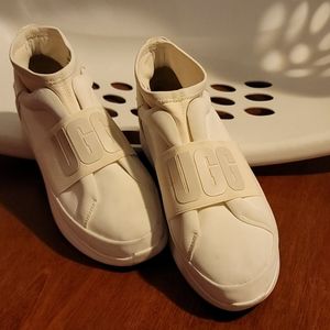 Cream Uggs Sneakers